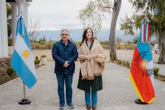 Horas después de ser desautorizada por Milei, Villarruel se mostró con el peronista Raúl Jalil Foto: Twitter Oficial Raúl Jalil