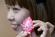 La mujer estuvo detenida y ahora fue condenada por sus presentaciones artísticas relacionadas con sus partes íntimas