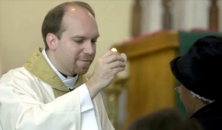 cura abusador Michael J. Zacharias Michael J. Zacharias, de 53 años, condenado en USA. Foto: File.