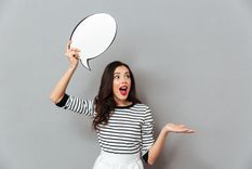 ¡Hablar solo tiene sus ventajas! Y aquí te las contamos. Foto: Freepik