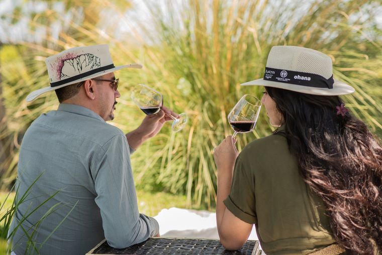 Huentala Wines también celebra el amor. Huentala Wines también celebra el amor.