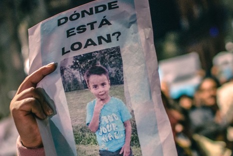 La familia pidió aumentar la recompensa por información sobre Loan Peña y que actualicen su cara, a más de un año de su desaparición. La familia pidió aumentar la recompensa por información sobre Loan Peña y que actualicen su cara, a más de un año de su desaparición.