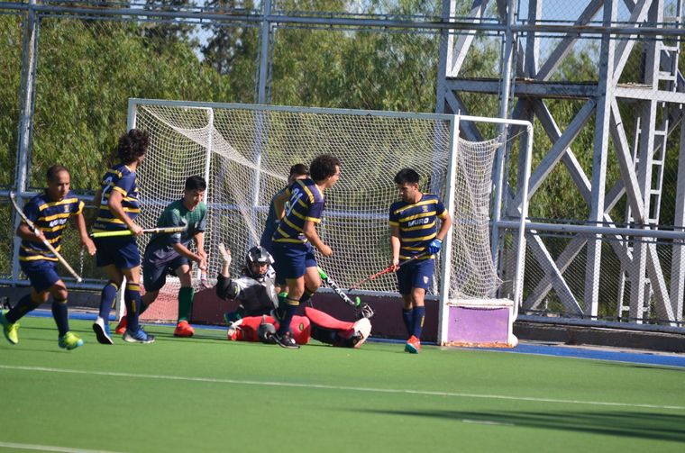 Tacurú Hockey Foto: Laura Zeier