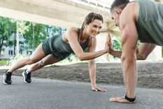 Cultivar la intimidad y el deseo también se construye a través de gestos, palabras y actitudes. Foto: Archivo