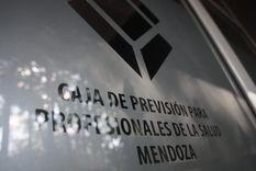 caja de salud: quejas de los profesionales mendocinos por un fuerte aumento