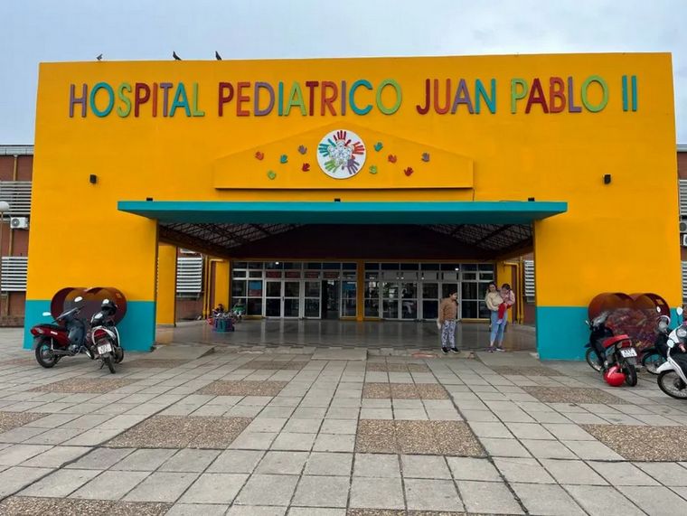 La nena llegó al hospital con gusanos en el cuero cabelludo, los que ya habían perforado el cráneo. Quedó internada en el Hospital Juan Pablo II: