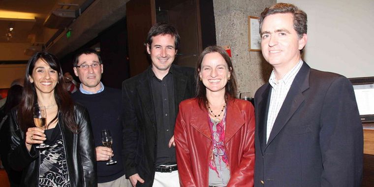 Mónica Camaño -gerente de Marketing de la bodega Trivento-, junto a Pedro Jiménez, Felipe Rossel, Verónica de Ríos y Sebastián Ríos. Foto: Gentileza