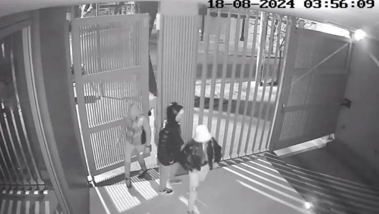 La banda a la que pertenece se especializa en atraer a sus víctimas mediante falsas citas organizadas a través de redes sociales.  Foto: NA