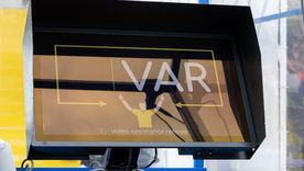 La IFAB estudia una ampliación del rol del VAR y nuevas reglas para acelerar el fútbol. La IFAB estudia una ampliación del rol del VAR y nuevas reglas para acelerar el fútbol.