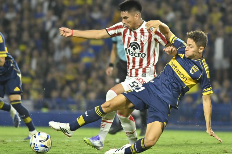 Ander Herrera fue titular por la lesión de Santiago Ascacibar y tuvo un buen nivel en el mediocampo de Boca.