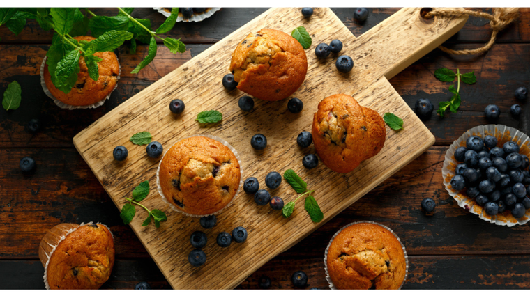 Imposible comer uno solo: receta de muffin de arándanos.
