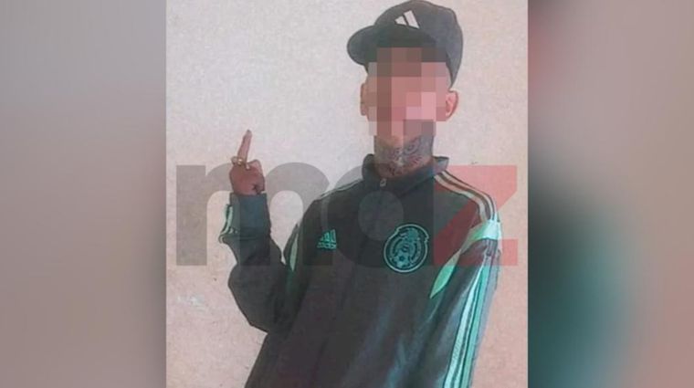 El sujeto fue detenido por efectivos de la Unidad Especial de Patrullaje Las Heras (UEP) al ser visto intentando huir en un camión que transportaba armas y drogas.