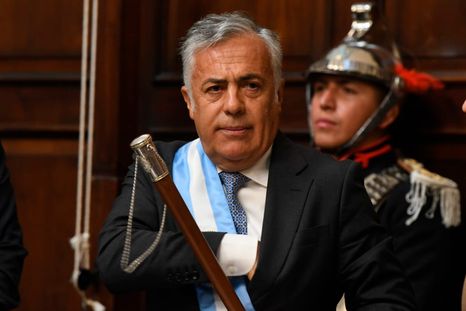 Cornejo batió el récord: fue su séptimo discurso ante la Asamblea Legislativa. Cornejo batió el récord: fue su séptimo discurso ante la Asamblea Legislativa.