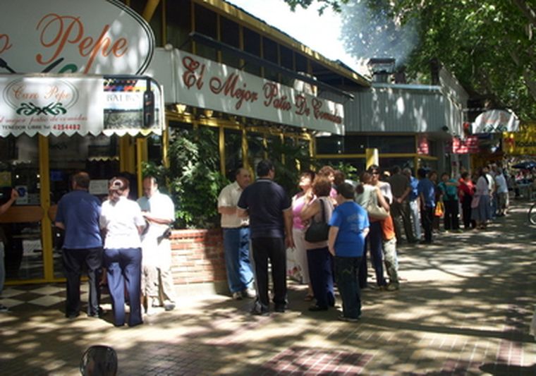 Sólo el 18 por ciento asegura que los precios en restaurantes son razonables. Foto: MDZ