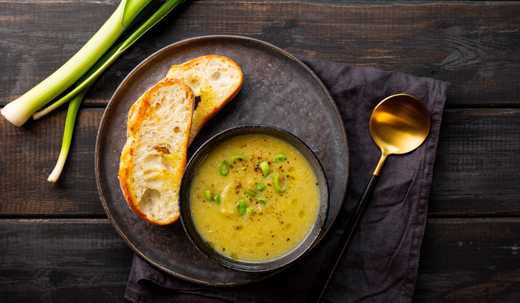 Receta de sopa de puerro y cebolla Receta de sopa de puerro y cebolla