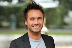 que fue de la vida de nek, el cantante de laura no esta