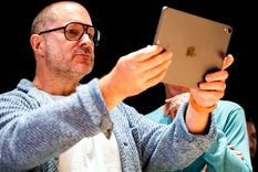 Jony Ive ya no está vinculado a Apple. Foto: Hipertextual. Jony Ive ya no está vinculado a Apple. Foto: Hipertextual.