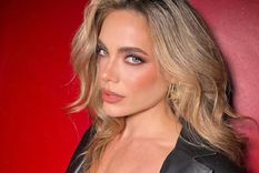 Emilia Attias fue vista a los besos en un boliche porteño.