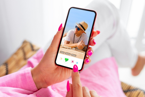 Tinder suma críticas Tinder suma críticas