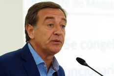 Rodolfo Suarez anunció el congelamiento de tarifas el 2 de enero. Foto: ALF PONCE / MDZ