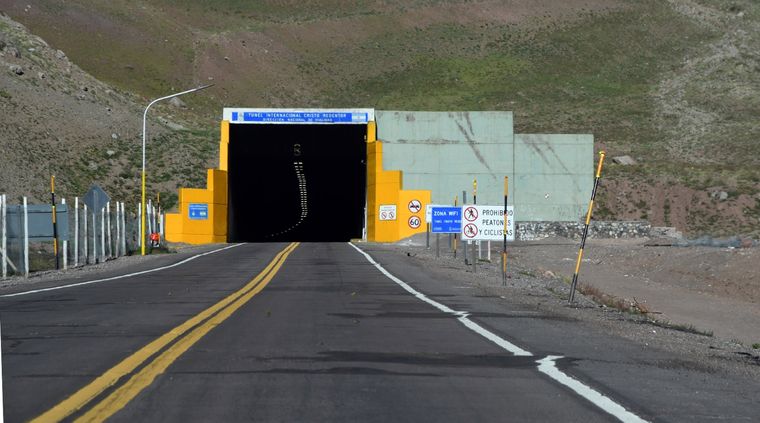 Se busca la construcción de un túnel de baja altura Foto: ALF PONCE MERCADO / MDZ