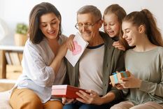 La inteligencia artificial te ayuda a elegir el regalo para papá. 