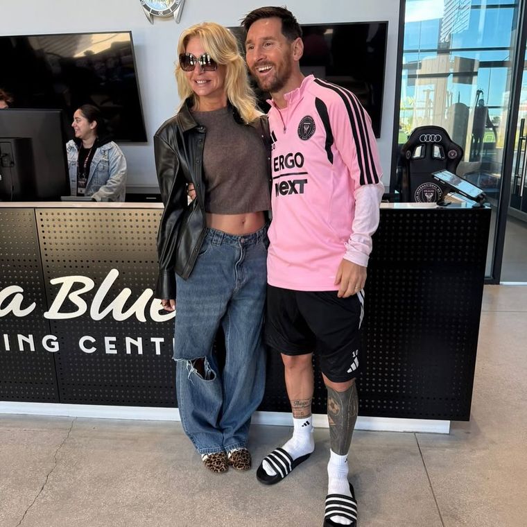 Yanina Latorre junto a Lionel Messi.&nbsp;
