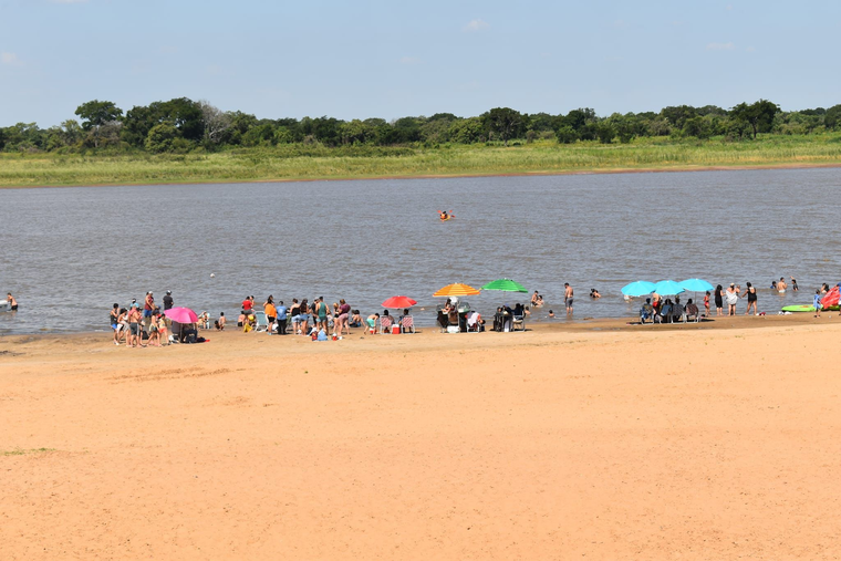 En este pueblo, la pesca deportiva y las actividades náuticas forman parte central de la experiencia. En este pueblo, la pesca deportiva y las actividades náuticas forman parte central de la experiencia.