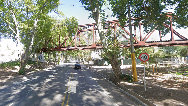 San Martín y Bulnes, donde pasará el Tren de Cercanías. San Martín y Bulnes, donde pasará el Tren de Cercanías.