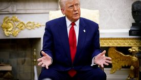 El presidente de los Estados Unidos aseguró que sigue evaluando su accionar en la Guerra de Medio Oriente. El presidente de los Estados Unidos aseguró que sigue evaluando su accionar en la Guerra de Medio Oriente.
