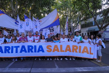 El SUTE será uno de los primeros gremios que se sentará a negociar con el Gobierno Foto: Gentileza El SUTE será uno de los primeros gremios que se sentará a negociar con el Gobierno Foto: Gentileza