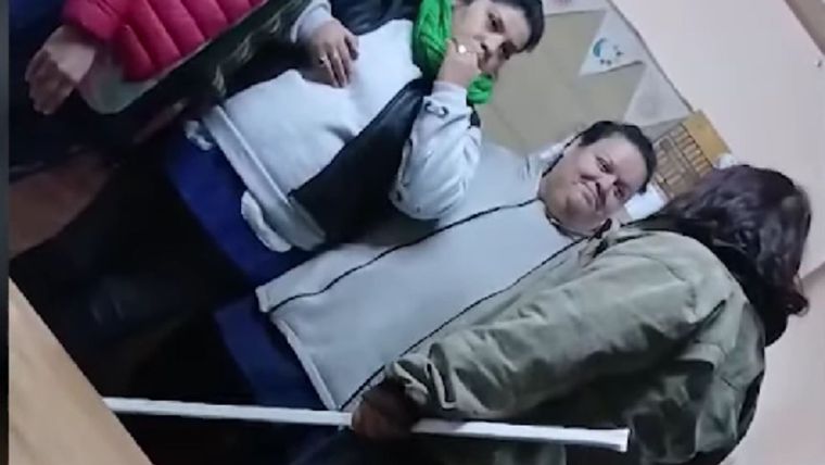 Roció con alcohol a sus excompañeros en General Rodriguez