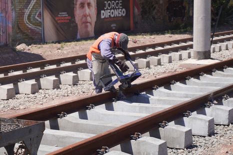 El Gobierno ya tiene la traza para el nuevo Tren de Cercanías, que conectará con el Metrotranvía. El Gobierno ya tiene la traza para el nuevo Tren de Cercanías, que conectará con el Metrotranvía.
