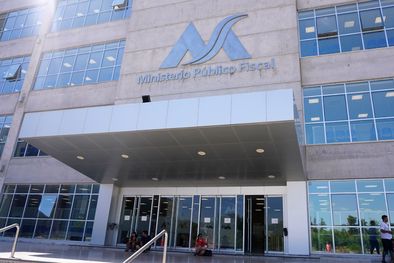 La defensa de Carlos Pérez pidió la excarcelación y plantea otra versión del caso.