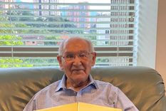 hombre de 104 anos presento su tesis y resolvio un enigma de hace 2 siglos