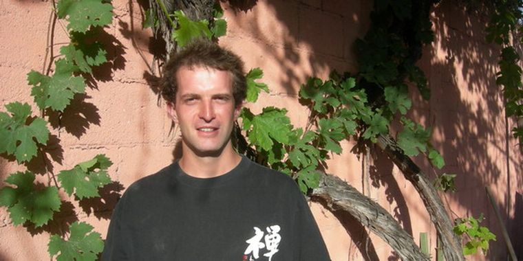 Marvan Szekely Helberger en La Consulta.