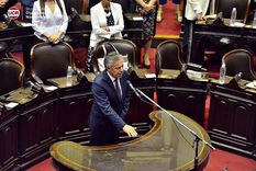 Alfredo Cornejo asumió en su banca en la Cámara de Diputados.
