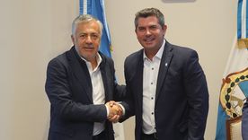 Los gobernadores Alfredo Cornejo (Mendoza) y Marcelo Orrego (San Juan).