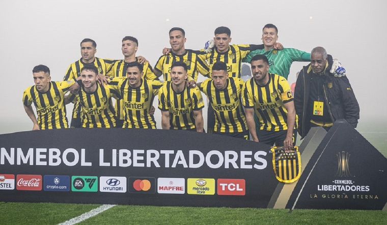 Los uruguayos se metieron entre los cuatro mejores del torneo. Foto: @OficialCAP