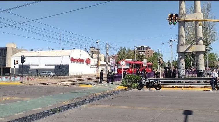 Instantes después del choque Foto: MDZ