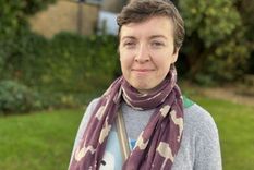 Laura entró en un hospital y le preguntó a una recepcionista si querían uno de sus riñones. Foto: STUART WOODWARD/BBC