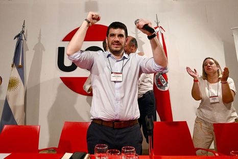 El intendente de Venado Tuerto y vicepresidente de la UCR santafesina, Leonel Chiarella, tras ser designado como nuevo titular del radicalismo nacional. El intendente de Venado Tuerto y vicepresidente de la UCR santafesina, Leonel Chiarella, tras ser designado como nuevo titular del radicalismo nacional.