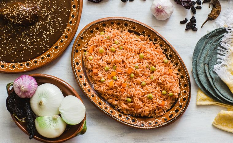 Arroz con chile poblano Una receta simple y deliciosa para hacer en minutos Foto: Shutterstock