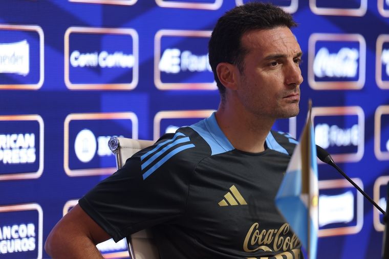 Scaloni sigue de cerca a un ex hombre de Independiente Rivadavia. Foto: X @Argentina