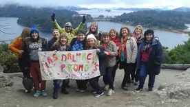 viaje de reegresados a bariloche: la nostalgia que conquista a los adultos viaje de reegresados a bariloche: la nostalgia que conquista a los adultos