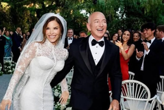 Los flamantes esposos Lauren Sánchez y Jeff Bezos. No te pierdas las fotos de los famosos, al final.
