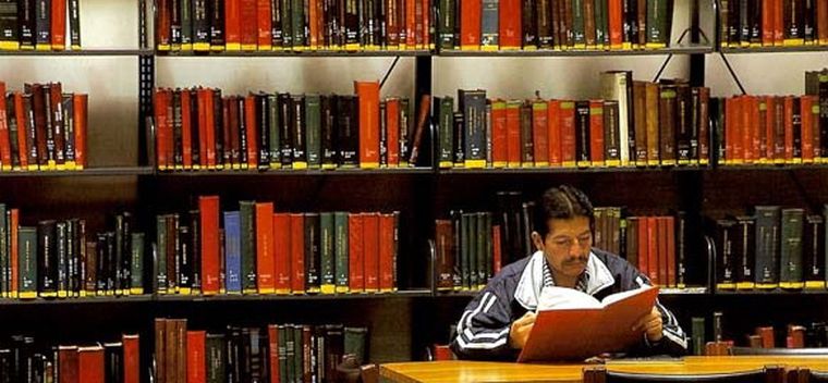 Biblioteca. Foto: http://www.lablaa.org/