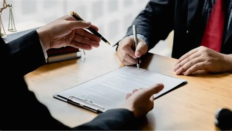 Se firmaron 38 contratos de fusiones y adquisiciones de empresas