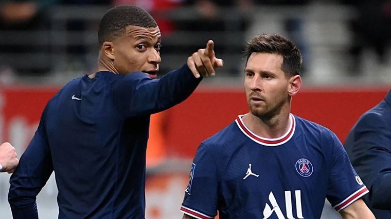 Mbappé y un sorprendente posteo junto a Messi en la práctica de Messi.