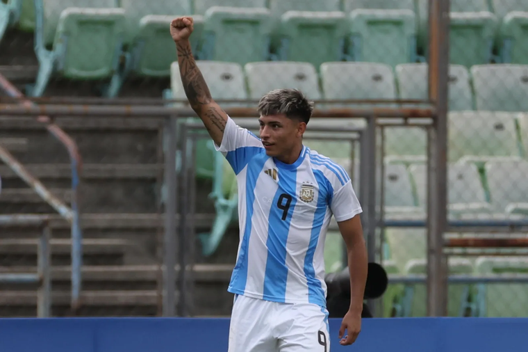 Ruberto ya había sufrido la misma lesión jugando el Sudamericano Sub 20. Ruberto ya había sufrido la misma lesión jugando el Sudamericano Sub 20.